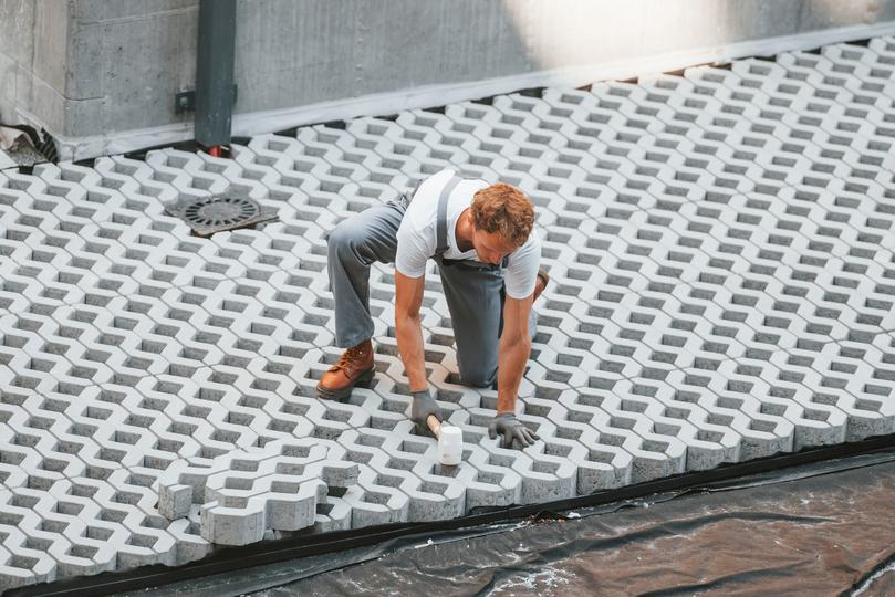 how Remodelyng.com works?