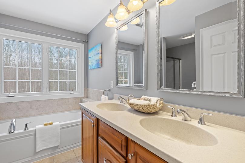 Find the best Bathroom Remodeling companies on Remodelyng.com