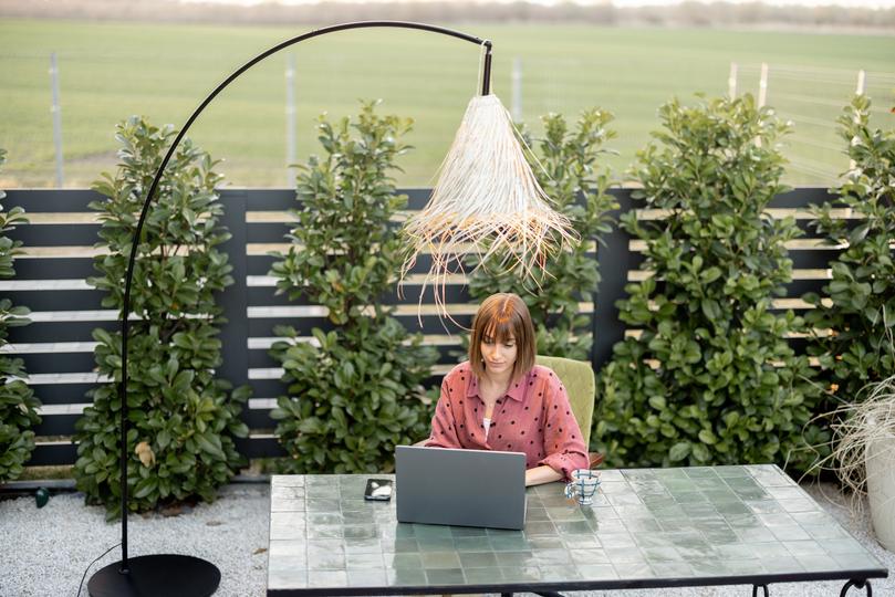 Custom Outdoor Lighting for Libraries